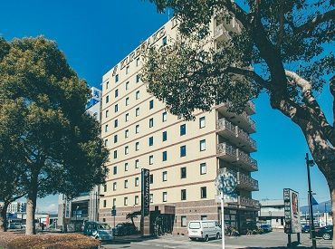 50代・60代の方も活躍中★
シーツの取り換えやユニットバスの清掃など、体を動かすお仕事もあり健康的に働けますよ♪