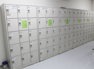 鍵付きロッカーあり◎
スタッフ一人ひとりが働きやすいよう、
綺麗な職場環境を準備しています♪