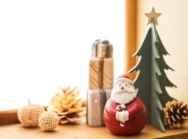 ＜期間限定シーズンバイト＞
誰でもチャレンジOK
学生/主婦(夫)/フリーターさん
ミドル・シニアさんまで大歓迎！
※イメージ画像