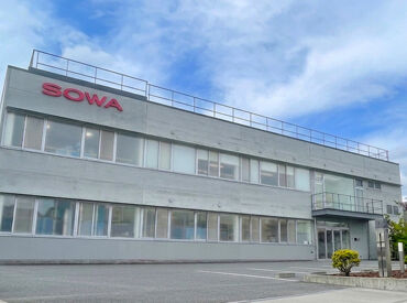SOWA TECHNICAL INSTITUTION けいはんな ON／OFF切り替えて働ける工場バイト♪
キレイな工場で快適◎
補助業務メインだから難しい作業もありません！