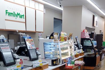 ファミリーマート 筑波メディカルセンター病院店 今すぐ働きたい方はもちろん！！
現在他のお仕事をされている方もお気軽にご相談ください◎