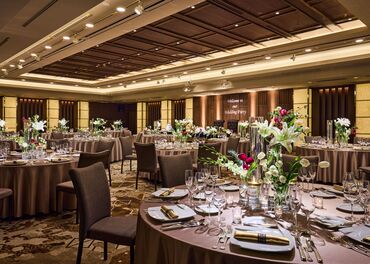 株式会社エムエヌスタッフ　※勤務地：錦糸町エリア 嬉しい高時給！！
レギュラーSTAFFも同時募集中です★
《宴会場・レストランSTAFF》
・週1日～OK ・時給1300円以上