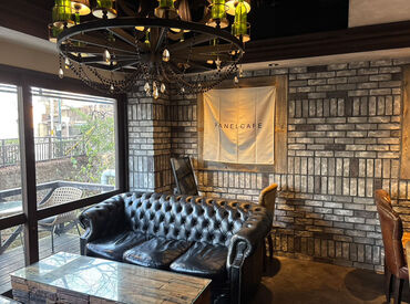 PanelCafe京都 「4月からは忙しくなるから、3月いっぱいだけ！」
「卒業旅行や推し活の資金を貯めたい！」
そんなキッカケでOK◎履歴書不要