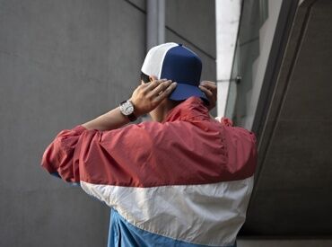 ファッション人材リンク株式会社【FJL】 ﾟ*｡☆ NEWスタッフ募集 ☆。*ﾟ
人気ブランドで勤務のチャンス★
20～30代男女活躍中♪
即日スタートできるお仕事◎