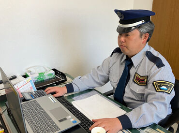 勤務地が同じ場所&室内だから、
初心者さんにもオススメです！！
お仕事も覚えやすく、安心&安全です◎