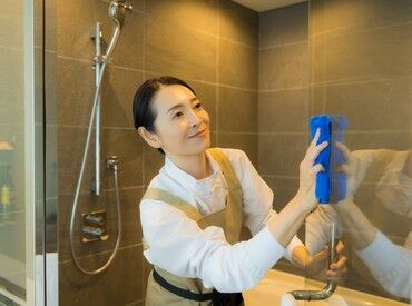 幅広い年代が活躍中！
未経験からでも始めやすい清掃スタッフ募集♪
※写真はイメージです