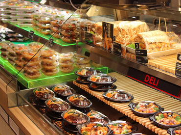 \NEWスタッフ大募集!!/
未経験・学生・Wワーカー・主婦(夫) etc...
皆さんのご応募お待ちしております♪