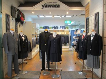 注文受付や商品のお渡しがメイン!
⇒丁寧な指導で安心◎