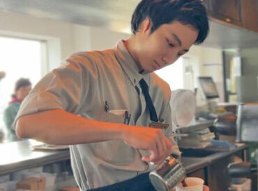 T'CAFE 札幌を一望できるJRタワー内のカフェ♪
接客や軽食の準備をお任せします！

見渡し抜群のロケーションのカフェでお仕事♪
