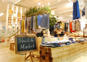 家具と服と暮らしの店　cocochi 未経験スタート大歓迎！
「アルバイトから始めて社員になりたい！」
そんな方も歓迎します◎