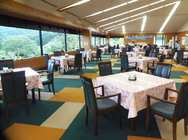 タカガワ新琴南ゴルフ倶楽部 ▼未経験スタートも多数！
コースを周り終わった順に、
お昼に訪れずので少人数ごとにご案内で楽ちん♪