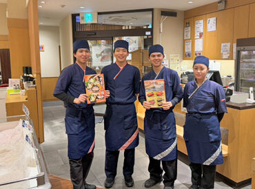 NEWスタッフ大募集★
お仕事は一から丁寧にお教えします!
比較的シンプルな仕事なので覚えやすいですよ★