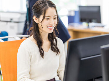 〈働きやすさ抜群!〉
普段通りの姿で働けます♪
髪型、髪色は自由★
「髪を黒く染め直す…」そんな心配もなし!