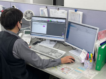 Excelの初級程度のスキルや事務経験がある方歓迎♪
時短勤務の正社員制度もあり、長く続けやすい環境です♪