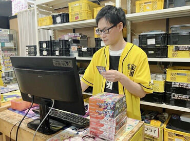 「スキマバイトを探していた」
「学校帰りにそのまま通いたい」etc…
応募のキッカケはそんな感じでOKです♪
