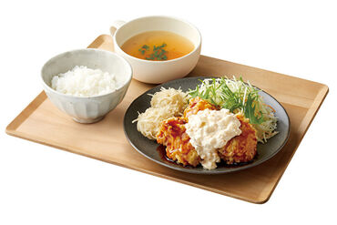 絶品！美味！みつせ鶏！
＊冷食 ＊精肉　など
メーカー直営なので、
絶品みつせ鶏が社割で買えます◎