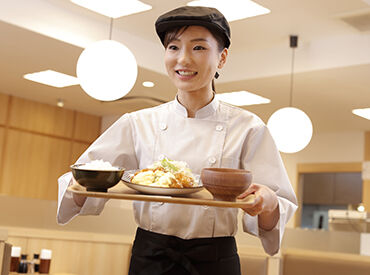 『1人で始めるのは不安…』
そんな時は友達との応募も歓迎！何人でも◎
シフト希望も合わせていただければ、最大限考慮します♪