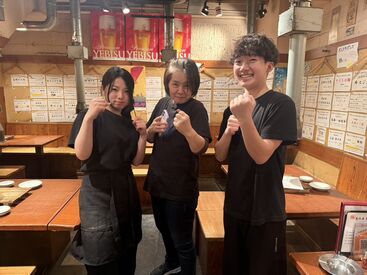 肉や　恵比寿　まる福 まかないあり♪
シフトは月2回提出するので
ギリギリまで自分の予定を合わせやすい！