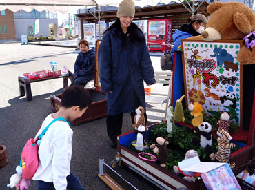 有限会社オフィスプレーン 日払い対応可能★急な出費にも安心！
土日中心のシフトで学校やプライベートも両立しやすい！
新大学生さんもバイトデビューに◎