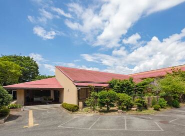 あゆみの丘では、大阪湾が眺望できる自然に恵まれた環境の中で、
小学生から高校生までの子どもたちが生活しています◎