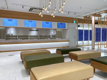 初めてのバイトでも安心♪
お仕事はアプリで2次元コードを読み取るなど、
業務がデジタル化されているので
覚えたらラクラク◎