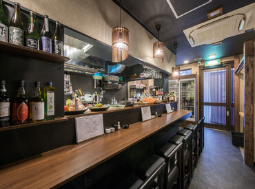 店長さんもアルバイトも働くみんなが仲良く働ける環境作りを目指しいています！少数だから一緒に助け合って働いてくれる方大募集