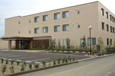 稲城ケアセンターそよ風 ＼人柄重視の採用です！／
しっかりしたサポート体制で、安心して始められる環境♪
希望の働き方、お気軽にご相談を◎