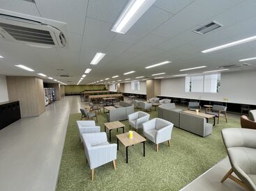 新しい物流センターで快適にお仕事★
シンプルな作業＆充実サポートで長く続けやすい環境です！
