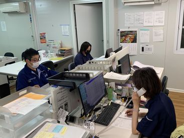 オンとオフのメリハリをつけながら働けます♪
空き時間にはプライベートの話で盛り上がることも◎
