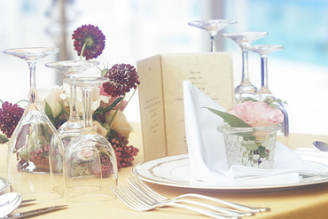 有限会社あさのコーポレーション【003】 ＼フリーターの方大歓迎！／
普段味わえない体験をしませんか？
幸せいっぱいの非日常空間でお仕事◎
※画像はイメージ