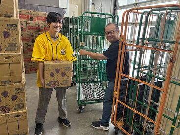もってきーなKAKEGAWA 人気キャラクターのフィギュアやぬいぐるみ、お菓子など、
見ているだけでワクワクするような景品に囲まれて働けます★