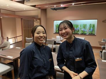 長良川清流ホテル 「ありがとう」や「さっきの対応よかったよ！」etc.
チームワークの良さがジマン。だから、忙しい時でも楽しく働けるんです♪