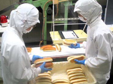 研修中は先輩がしっかりサポート◎
入社後は、先輩スタッフがそばについて丁寧にレクチャー！
未経験の方も安心スタート可能♪