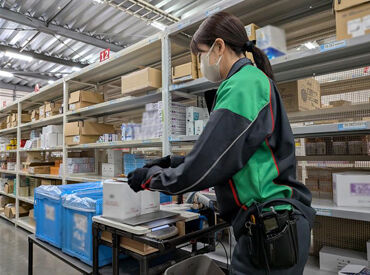 学生・主婦(夫)・フリーター大歓迎!
14時までの時短~フルタイムまで働き方自由◎
個人ロッカーや休憩室もあって快適★