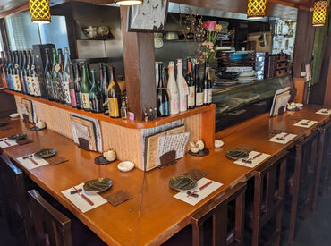 テスト期間やサークルの予定、体調不良など…
店長に相談すれば、シフトの調整もOK◎
個店ならではの柔軟さが魅力です♪