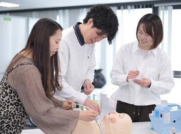 業界トップクラスの高待遇で、しっかり稼げるのも魅力です★
転職して1年でマネージャーにキャリアアップしたスタッフも◎