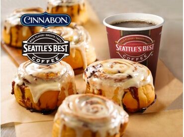 Cafe de 西銀店 憧れのカフェ勤務♪ここで叶えませんか？
学生さん、フリーターさん、主婦さん…
幅広い世代が活躍中です！