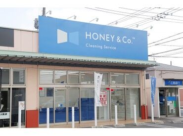 慣れるまでは皆さん大体1ヶ月程度♪
その間スタッフが付き添います！
お洋服の素材や洗濯の知識に自信がない方も大丈夫◎