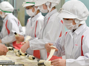 パンの良い香りに包まれながらお仕事できます♪
自社製品の社割やできたてパンの無料試食なども◎