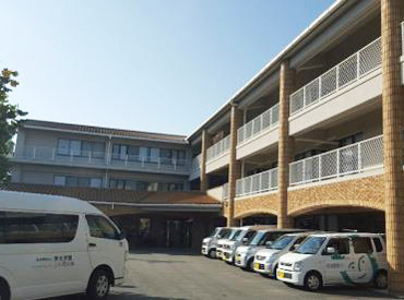 特別養護老人ホーム ふれ愛の家 ＼人柄重視で積極採用中／
人と話すのが好き、地域に貢献したい
など…介護に興味がある方大歓迎！