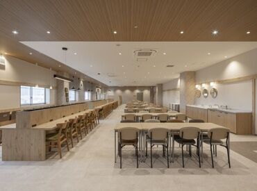 幅広い商品を扱うイオンモール豊川だから、あなたに合ったお仕事で始めてみませんか？♪