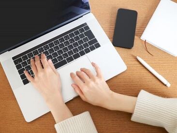 学歴や経験は一切問いません◎
未経験からでも活躍できます♪
フォロー体制も整っているのでご安心くださいね！