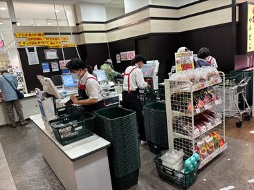 ご家庭のイベントや
テスト期間・学校行事などは
きちんと考慮したシフトを組みます。
お気軽にご相談ください♪