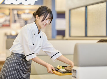 ★未経験・ブランク・初バイトも歓迎★
先輩スタッフがマンツーマンで教えます◎
初バイトで不安という方も安心して働けます！