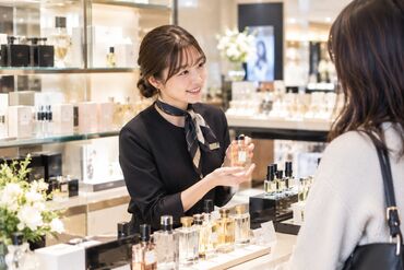 ファッション人材リンク株式会社【FJLNAGOYA】 ﾟ*｡☆ NEWスタッフ募集 ☆。*ﾟ
香りの知識がなくても大丈夫◎
少しずつ覚えていける環境です。