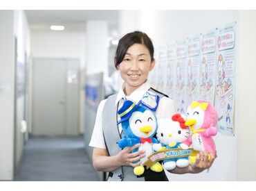 ノムラクリーニング 本社　事務 平均勤続年数10年以上と超定着率バツグン！
現在は3人で作業を分担してるので
いきなり1人にお任せすることはありません♪
