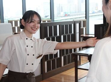 ＼大手企業ならではの充実した福利厚生／
社保完備、年末年始の勤務手当、賞与年2回支給など
働きやすい待遇がうれしい♪