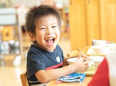 株式会社トットメイト　勤務地：企業内保育園 たっちっちハウス刈谷駅前 スタッフが働きやすいようサポート体制が充実しています◎
