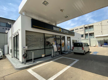 フリーターさん活躍中
資格試験やプライベートの用事もお気軽に相談ください♪
シフト自己申告で予定が調整しやすいとの声多数◎