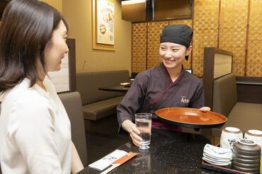 短時間もフルタイムも相談OK！自分のペースで働けるシフトが魅力♪
研修期間中も同時給なのでしっかり稼ぎたい方にも◎